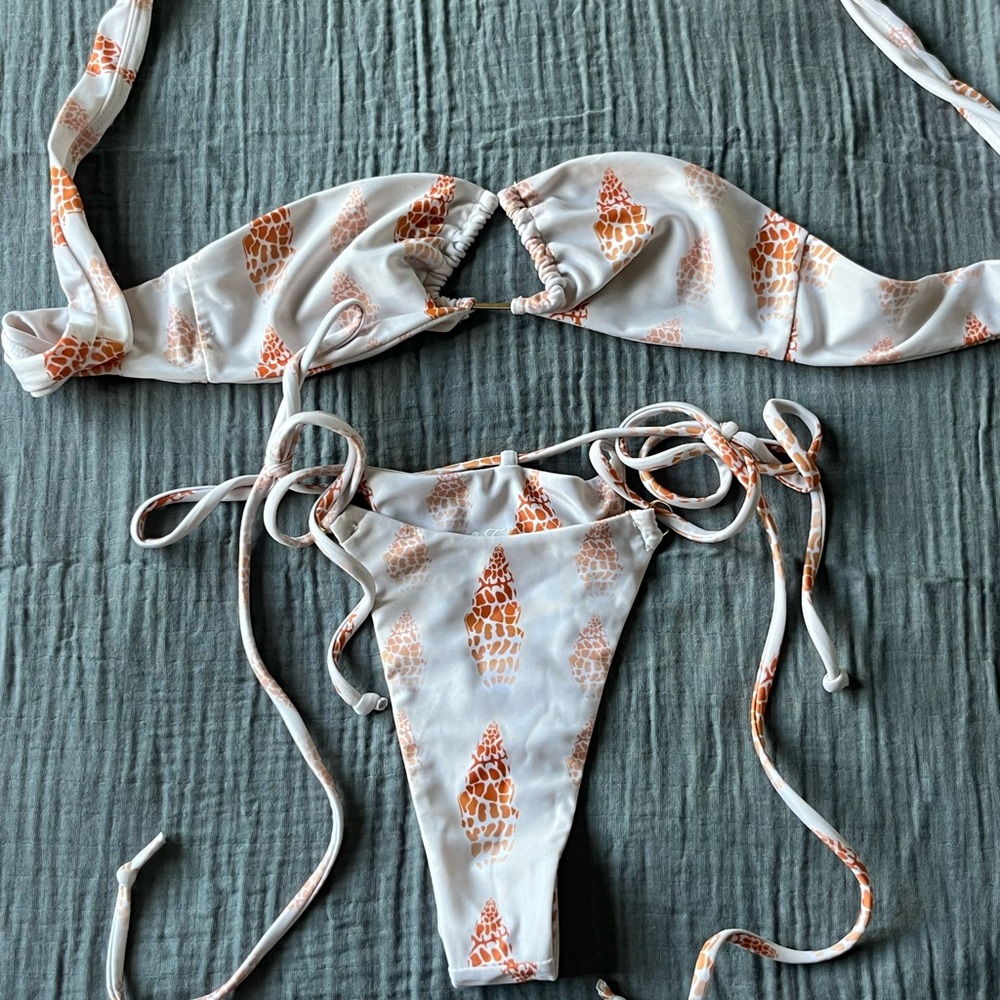 Evamele Swim Kini